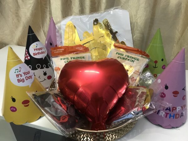 ❤️ Glow of Love – Heart-Shaped Candles (Pack of 12) - Image 3